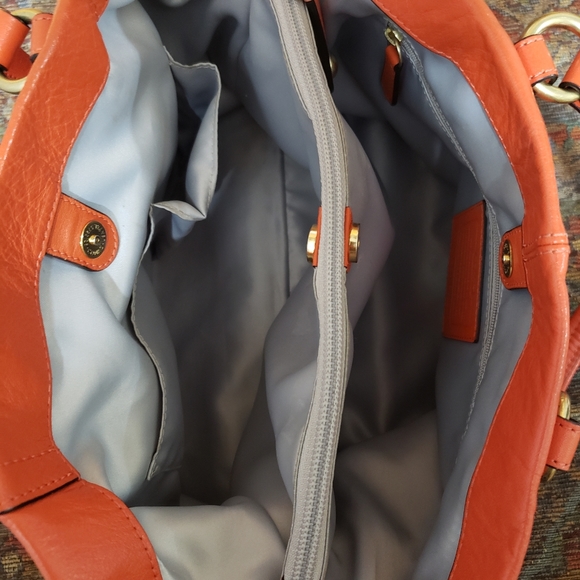 !! 2PC COACH SATCHEL & WALLET - Picture 9 of 12